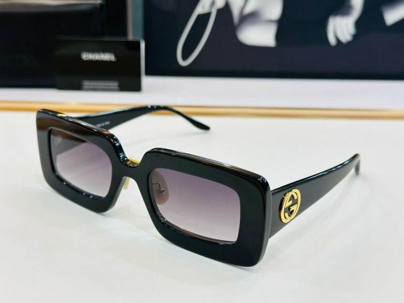 Gucci Sunglasses 558